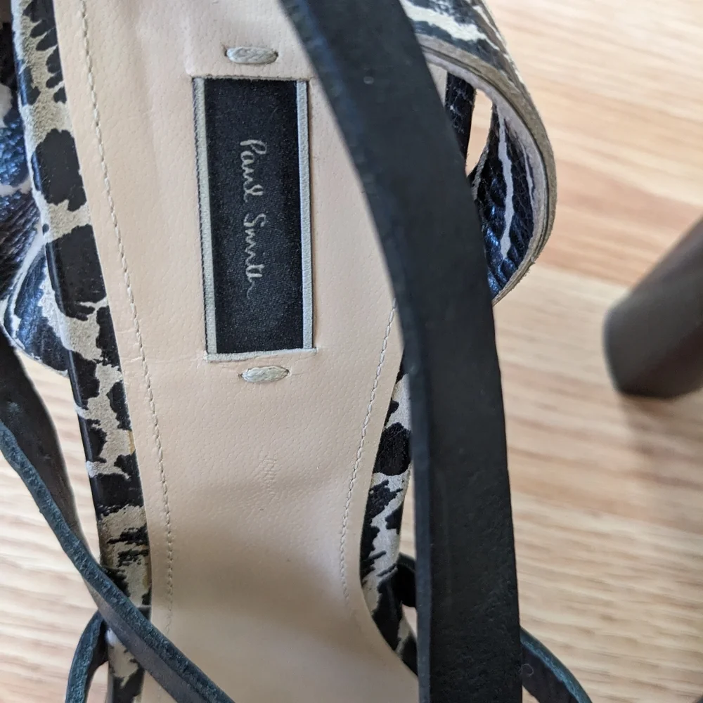 Ladies Heels - Picture 6 of 9